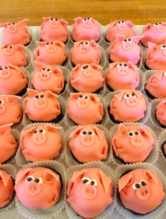 Kagemand/kone fra Havnebageren Grenaa